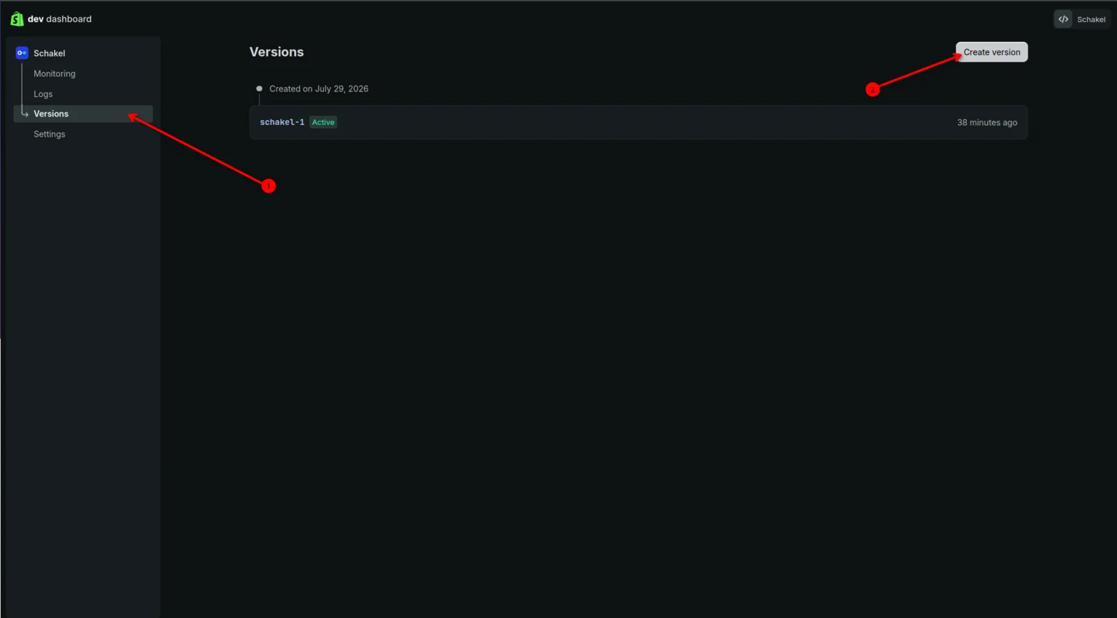 De Versions-pagina met rechtsboven de knop Create version.